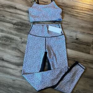 ALLFENIX Powder cheetah Blue Set size Small sports bra 7/8 leggings